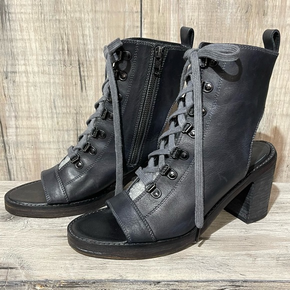 Free People City Of Lights Black Open Toe Lace Up Back Cut Out Heel Boots Sz 10 - Picture 6 of 16